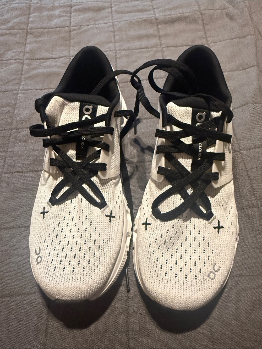 On Cloud X White and Black Running Shoes